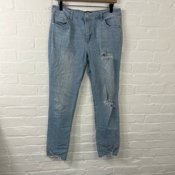 D. Jeans Women's Skinny Leg Distressed Denim Jeans Mid Rise Blue Size 10 - Picture 1 of 4